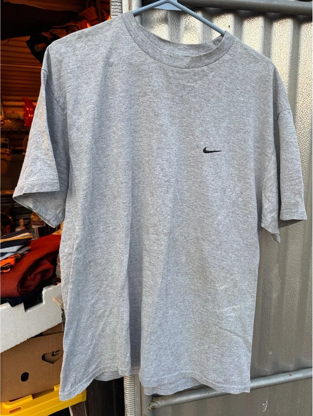 NIKE SIZE LARGE MINI SWOOSH GREY SHIRT